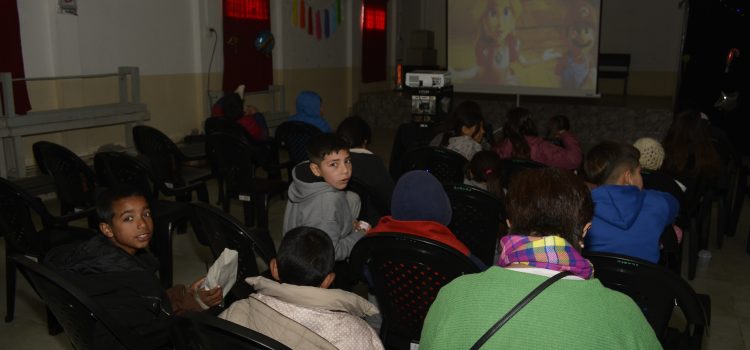 Estas vacaciones más de 800 chicos de distintos barrios disfrutaron de funciones gratuitas de cine 